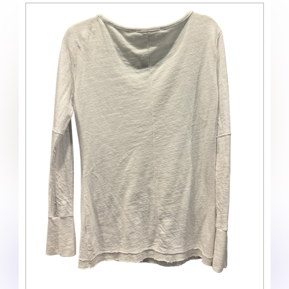 White Fitted Long Sleeve Buttoned Top Cute Distressed Bottom - Picture 2 of 5